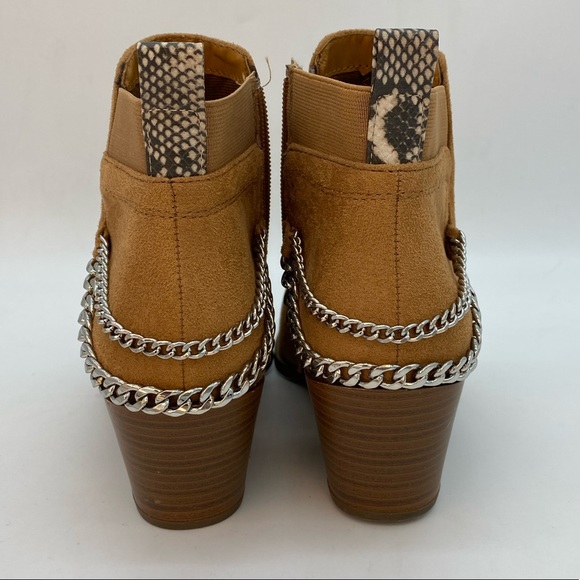 Soda heeled Boots - Picture 3 of 5